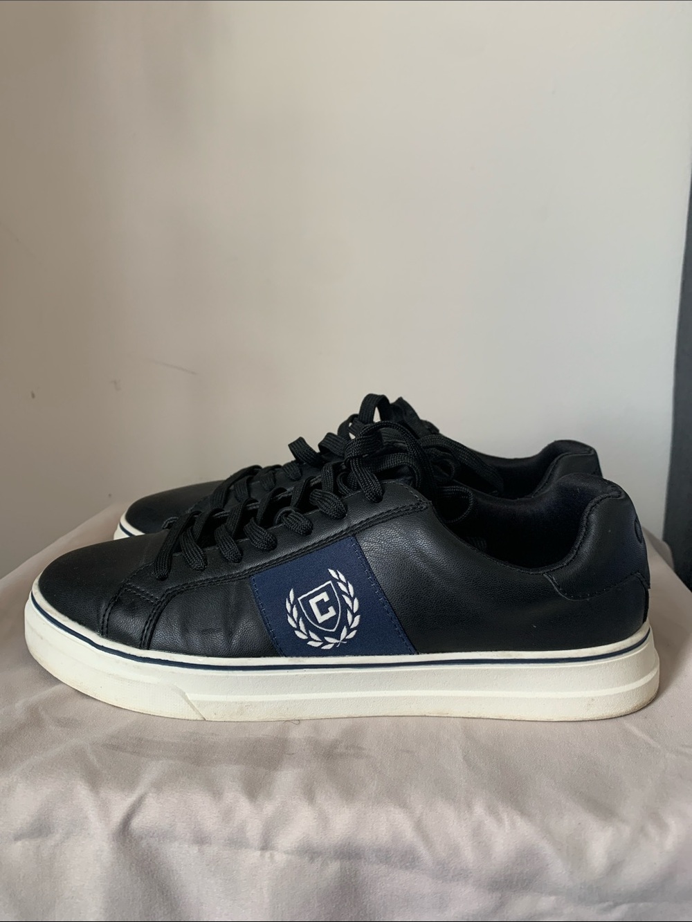 Chaps Black Leather Low-Top Sneakers with Navy Patch
